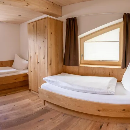 Hotel Garni Krumbach Damüls