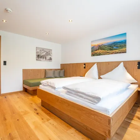 Garni Krumbach Hotel 3*
